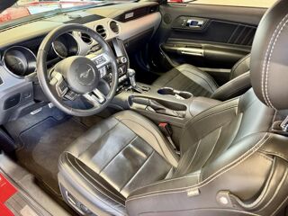 Mustang Fastback Black Shadow Edition 5.0 V8 421CV 2017 occasion 38330 Montbonnot-Saint-Martin