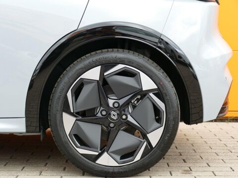 Clio VI 1.8 E-TECH FULL HYBRID 160 TECHNO - BVA & PACK JA18 2025 occasion 77090 Coll&eacute;gien