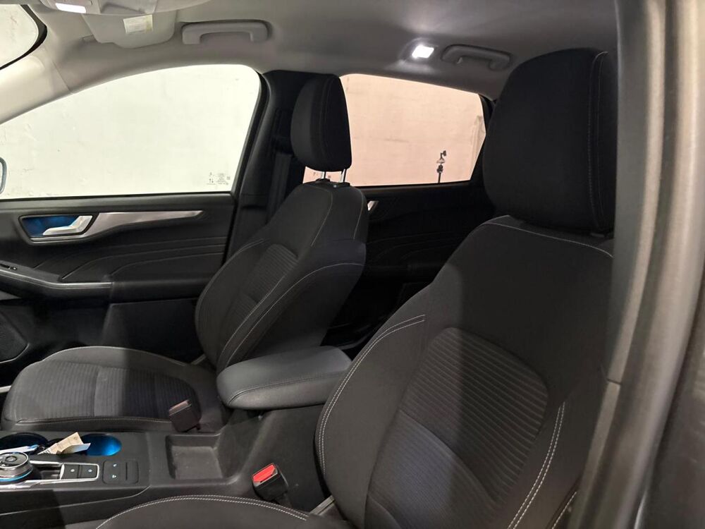 Kuga 2.5 Duratec - 225 - BV e-CVT PHEV 4x2 III 2020 Titanium PHA 2023 occasion 78680 &Eacute;p&ocirc;ne