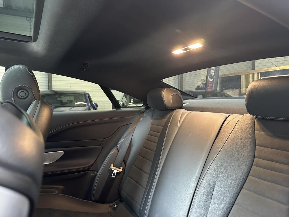 Classe E COUPE 2.0 220 D 195 AMG LINE 4MATIC 9G-TRONIC BVA 2022 occasion 33370 Artigues-pr&egrave;s-Bordeaux