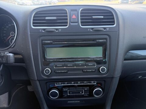 Golf 1.4 16V TSI - 122 Boite auto VI BERLINE Confortline 2011 occasion 19100 Brive-la-Gaillarde