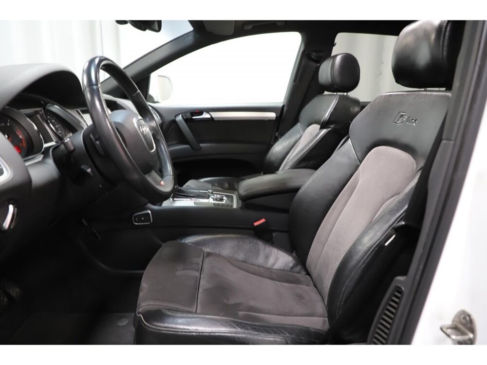 Q7 3.0 V6 TDI 240 S Line 7pl Quattro Tiptronic 2009 occasion 06550 La Roquette-sur-Siagne