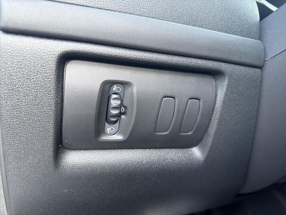 Clio III 1.5 dci 75 collection business eco&sup2; 5p 2013 occasion 57525 Talange
