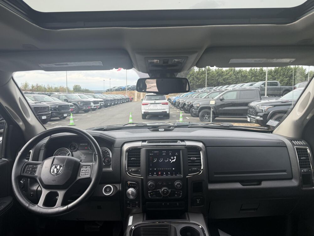 RAM 1500 CREW SPORT CLASSIC 2019 occasion 91830 Le Coudray-Montceaux