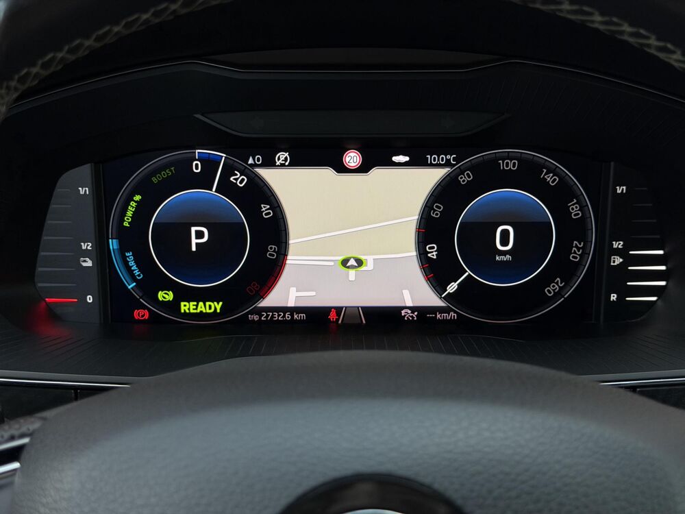 Superb Sportline TSI PHEV Hyrbide recharg 218 DSG 1&egrave;re Main Attel 2020 occasion 67440 Marmoutier