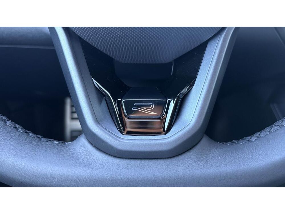 T-ROC 1.5 eTSI 150 DSG R-Line +ATTELAGE+IQ LIGHT+HARMAN KARDON+T.O 2026 occasion 81580 Soual