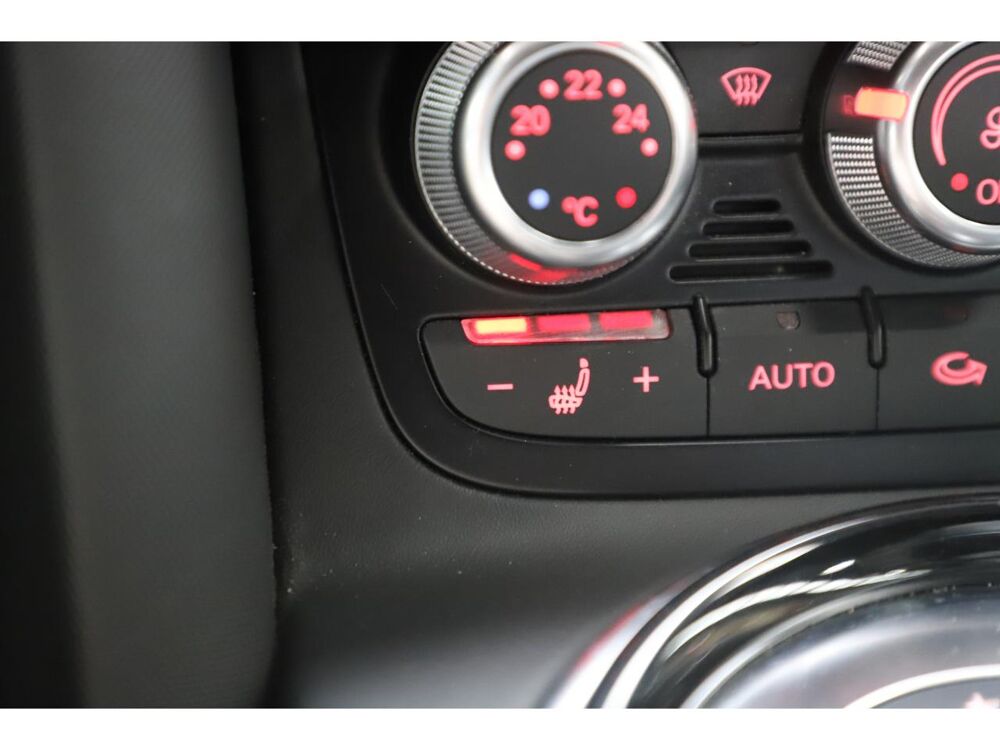 R8 Quattro 4.2 V8 FSI - S-tronic 2014 occasion 06550 La Roquette-sur-Siagne