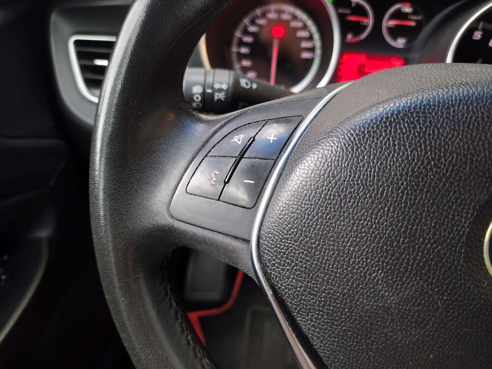 Giulietta 1.4 T-jet - 120 S/S BERLINE Distinctive 2015 occasion 77185 Lognes