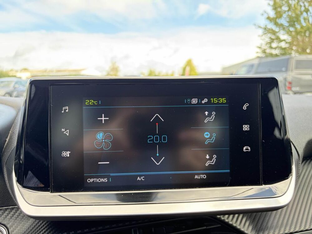 208 e- ACTIVE BUSINESS 136 50 kWh ELECTRIQUE 2021 occasion 44700 Orvault