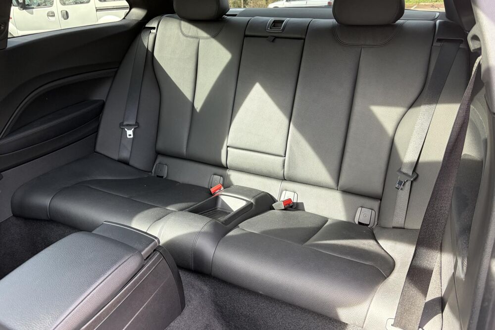 Serie 2 BMW M235i F22 326 ch BVA8 M Sport Propulsion Suivi BMW CarPl 2013 occasion 78760 Jouars-Pontchartrain