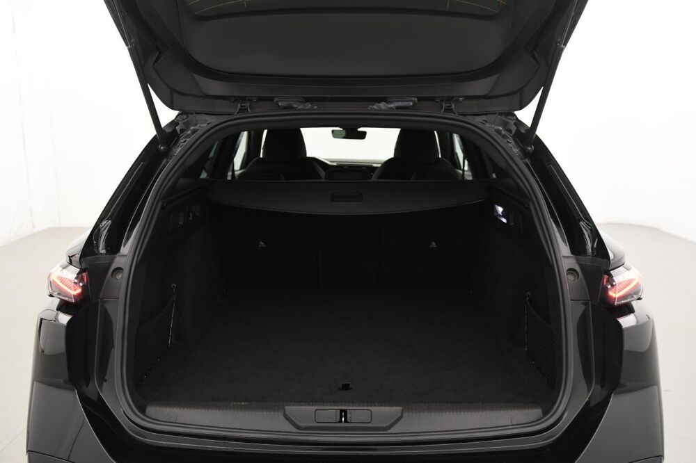308 SW PHEV 180 e-EAT8 GT +ATTELAGE 2023 occasion 33620 Cavignac