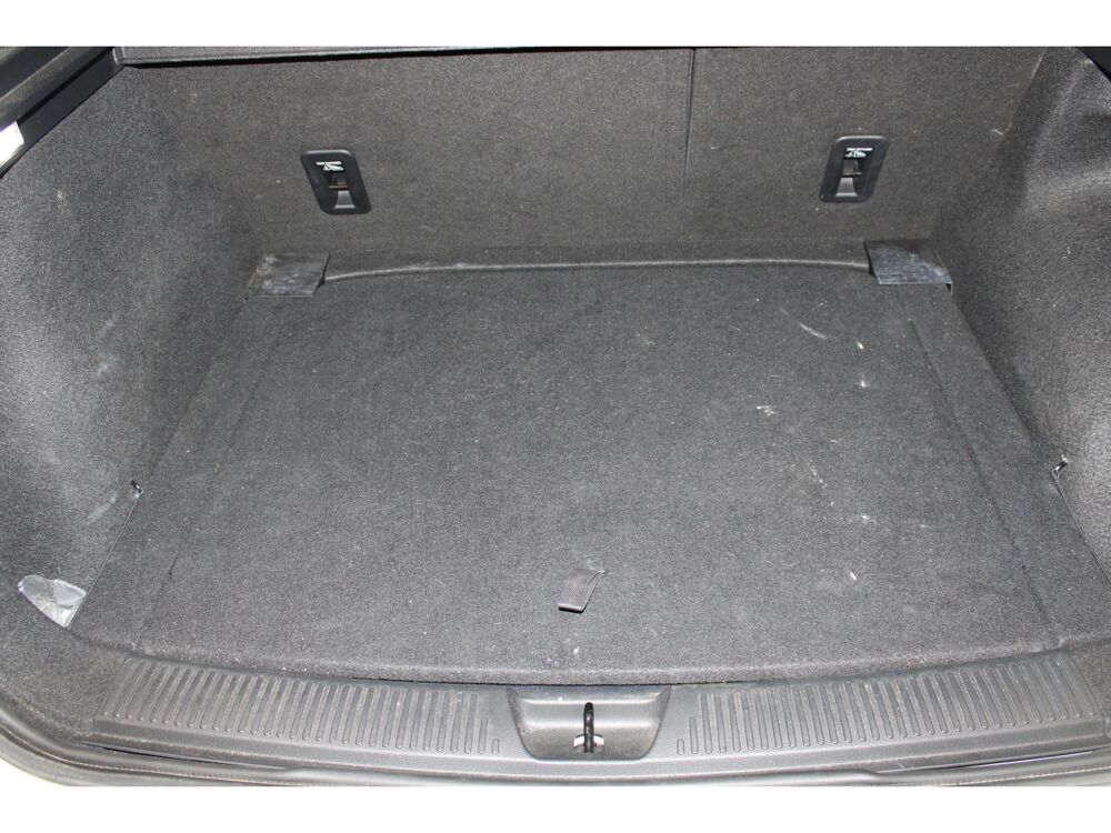 MG4 204 64-2 KWh Luxury Entretien Complet 2023 occasion 59493 Villeneuve-d'Ascq
