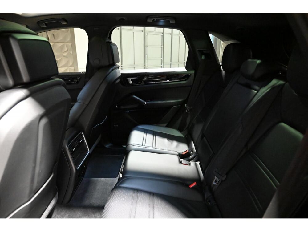 Cayenne 3.0i V6 - 340 - BVA Tiptronic S - Start&Stop 2017 . PHASE 1 2020 occasion 77100 Meaux