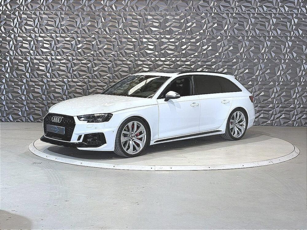 RS4 Avant Quattro 2.9 V6 TFSI - BVA Tiptronic AVANT 2018 BREAK . 2018 occasion 78680 &Eacute;p&ocirc;ne
