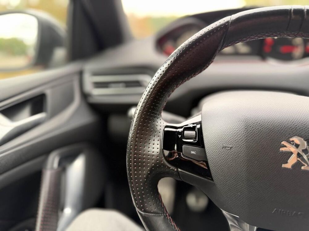 308 GT LINE 130 - CAM - CARPLAY - ETHANOL HOMOLOGUE 2018 occasion 13760 Saint-Cannat