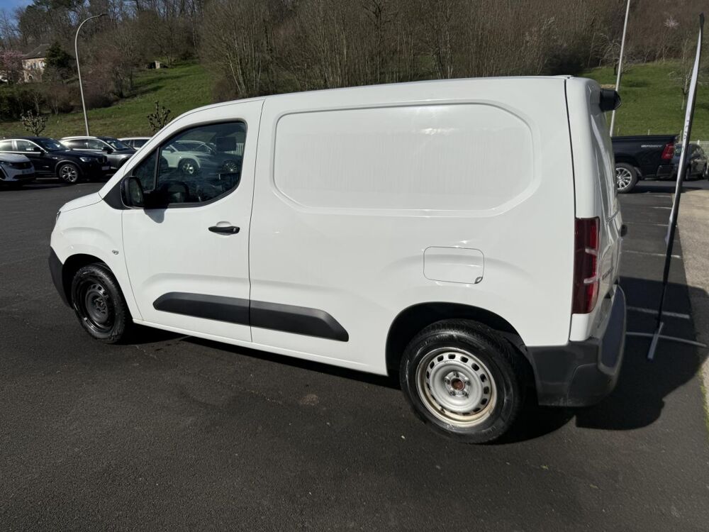 Berlingo 1.5 BlueHDI - 100 Fourgon M Driver 650 kg TVA RECUPERABLE + 2022 occasion 19100 Brive-la-Gaillarde