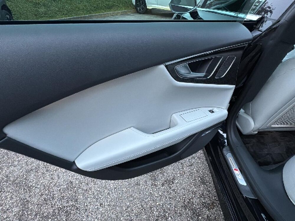 RS7 4.0 v8 tfsi 420 quattro s tronic 7 2013 occasion 85150 Les Achards