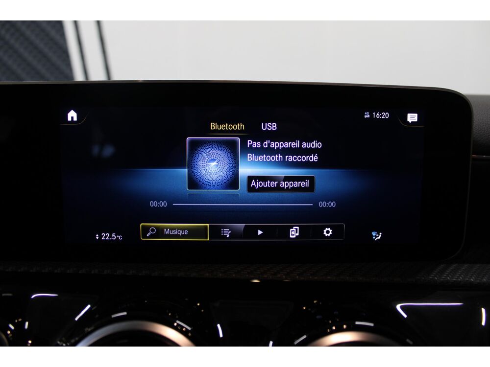 Classe A A160 Pack Sport Si&egrave;ges Chauffants Carplay Entretien Complet 2020 occasion 59493 Villeneuve-d'Ascq