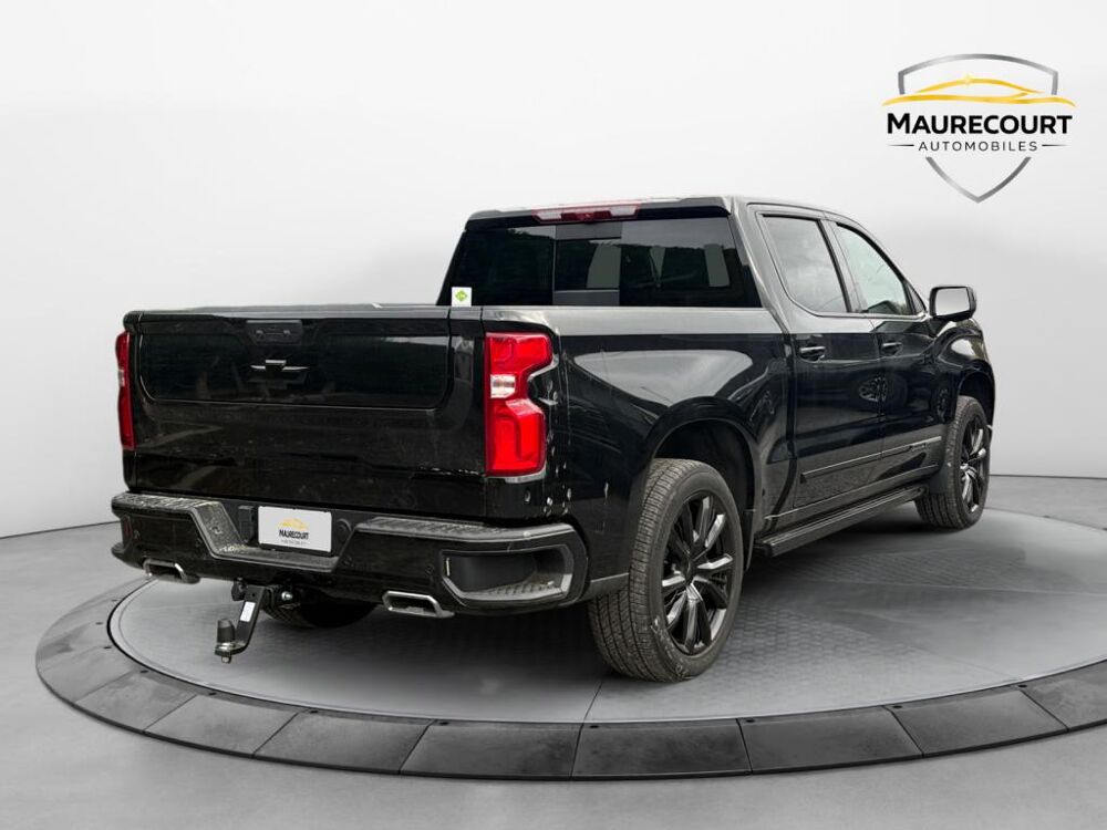 Divers V8 High Country 4WD Crew Cab 420 6,2L EcoTec 2026 occasion 78780 MAURECOURT