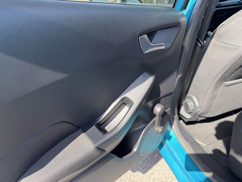 Fiesta 1.5 TDCi - 85 S&S Titanium gps + clim + radar AR 2018 occasion 19100 Brive-la-Gaillarde