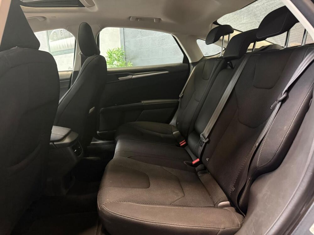 Mondeo 2.0 iVCT Hybrid 187 CH - BV CVT - FINITION Vignale - GARANTI 2019 occasion 33700 M&eacute;rignac