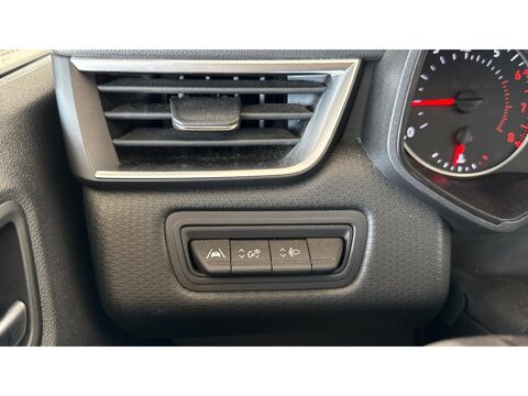 Clio 1.0 Tce - 90 ch V Equilibre / CARPLAY / SUIVI FACTURES / CLI 2023 occasion 17600 Saujon