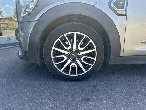 Cooper D Countryman 2.0 D - 190 - BVA COUNTRYMAN F60 BERLINE Cooper 2017 occasion 33450 Montussan
