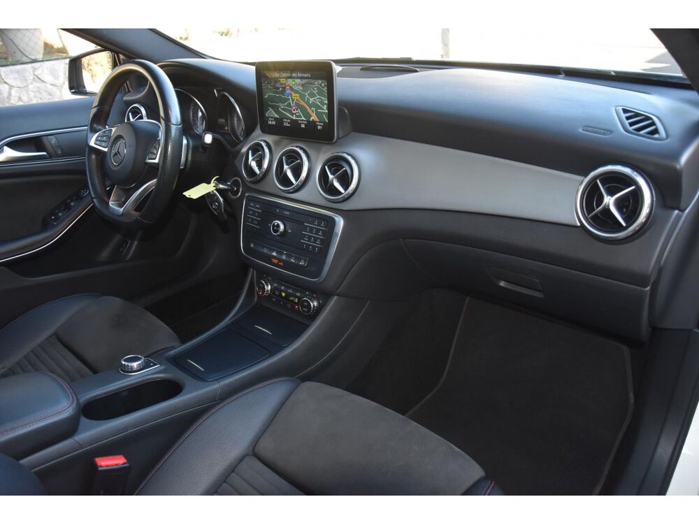Classe GLA GLA 220 d - BV 7G-DCT - BM X156 Fascination 4-Matic PHASE 1 2016 occasion 06250 Mougins