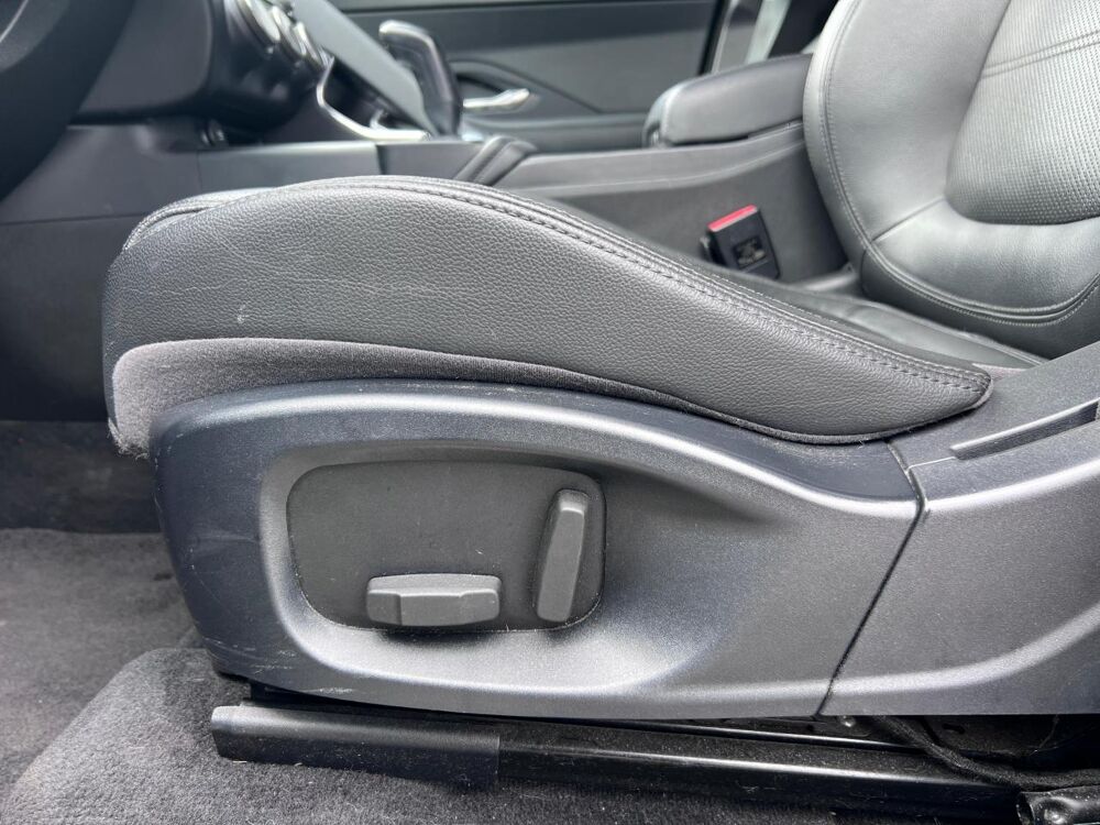E-PACE 2.0 D150 150 S AWD BVA / TOIT PANORAMIQUE / HAYON ELECTRIQUE 2019 occasion 42170 Saint-Just-Saint-Rambert