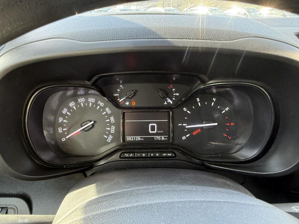 Berlingo 1.5 BlueHDI - 100 Fourgon M Driver 650 kg TVA RECUPERABLE + 2022 occasion 19100 Brive-la-Gaillarde