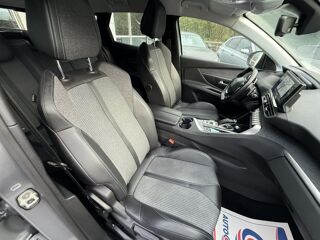 3008 Hybrid - 225 - BV e-EAT8 Allure Pack TVA RECUPERABLE + GPS + 2021 occasion 19100 Brive-la-Gaillarde