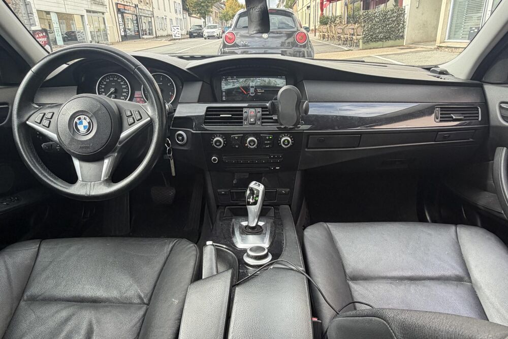 S&eacute;rie 5 530d Touring Excellis E61 -TOIT OUVRANT - CARPLAY - SIEGE EL 2009 occasion 78760 Jouars-Pontchartrain