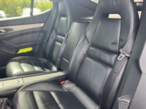 Panamera V6 TDI 250 TIPTRONIC - SUIVI PORSCHE - BOSE - TOIT OUVRANT 2011 occasion 13760 Saint-Cannat