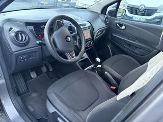 Captur 1.5 dCi - 90ch Intens 2018 / distribution, entretien, CT OK 2018 occasion 30260 Orthoux-S&eacute;rignac-Quilhan