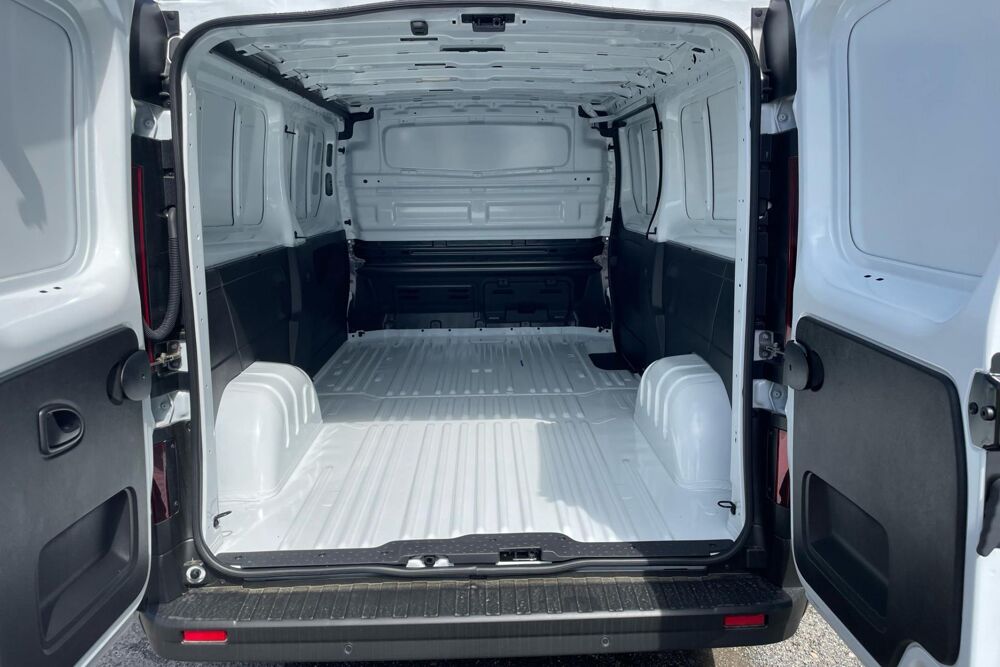 Trafic L1H1 2800 Kg 2.0 Blue dCi 130 Fourgon Advance L1H1, Prix HT 2026 occasion 31660 Bessi&egrave;res