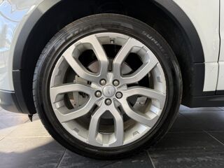 Range Rover Evoque 2.0 TD4 - 150 - BVA 4X4 SE Dynamic PHASE 2 / 1ER MAIN / ENT 2017 occasion 38400 Saint-Martin-d'H&egrave;res