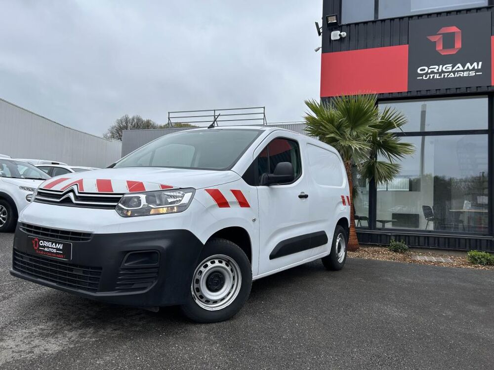 Berlingo M 1.5 BLUEHDI 100ch FOURGON 2022 occasion 44700 Orvault