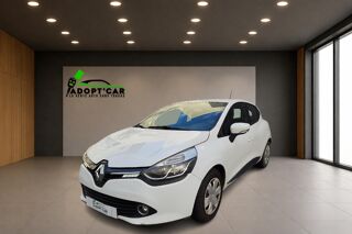 Clio 1.5 dCi - 75 cv - Soci&eacute;t&eacute; Air M&eacute;diaNav 2015 occasion 77185 Lognes