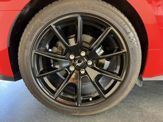 Mustang Fastback Black Shadow Edition 5.0 V8 421CV 2017 occasion 38330 Montbonnot-Saint-Martin