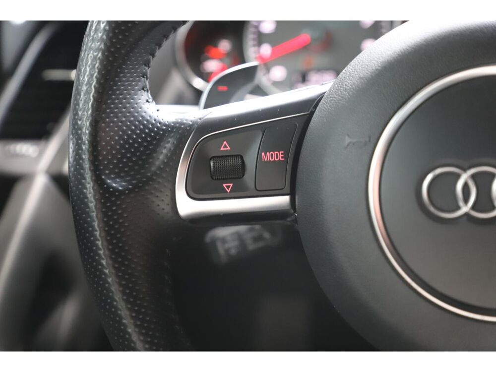 R8 Quattro 4.2 V8 FSI - S-tronic 2014 occasion 06550 La Roquette-sur-Siagne
