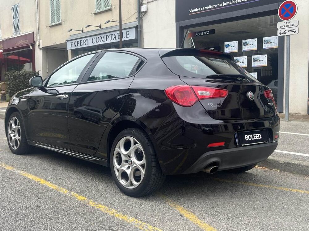 Giulietta 1.4 TB MultiAir - 150 ch - kit de distribution et accessoir 2018 occasion 78760 Jouars-Pontchartrain