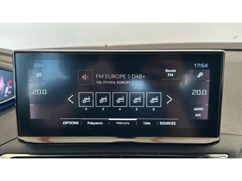 3008 1.2 130 ch EAT8 GT Pack - DISTRI NEUVE - FOCAL - SIEGES ELEC 2022 occasion 17600 Saujon