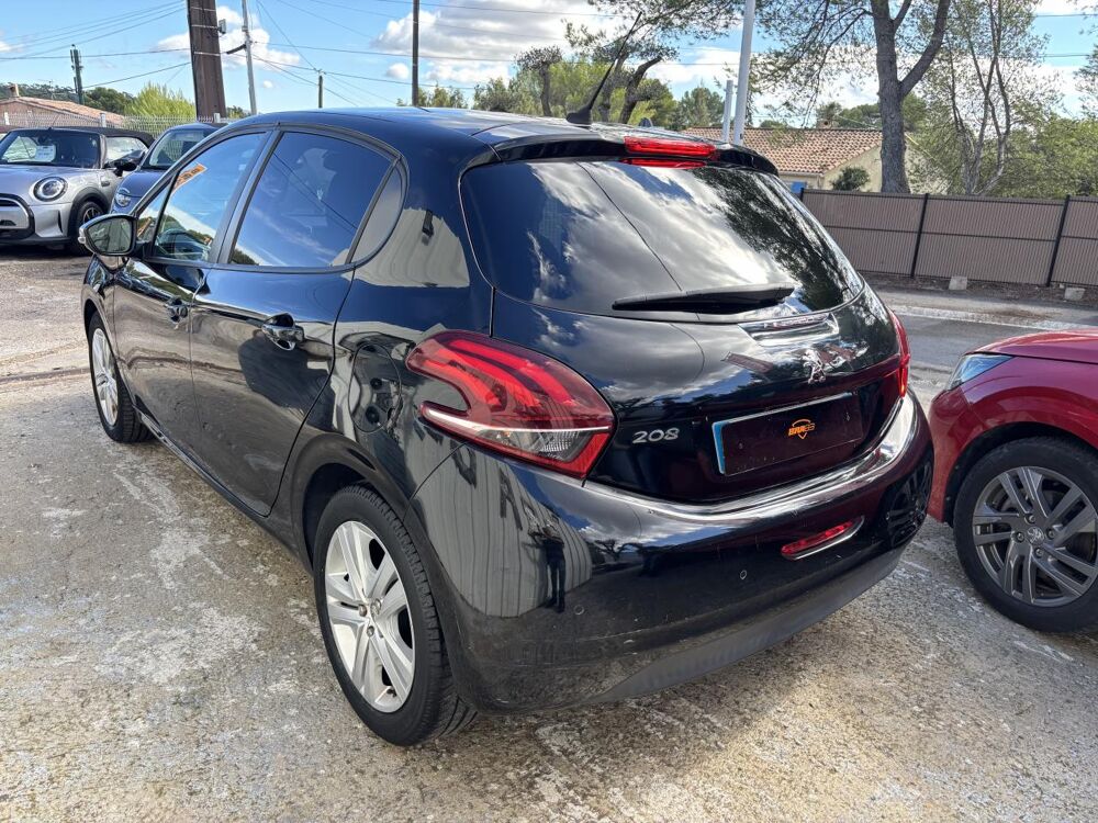 208 1.2i PureTech 12V S&S - 82 Evap BERLINE Signature 2019 occasion 83490 Le Muy