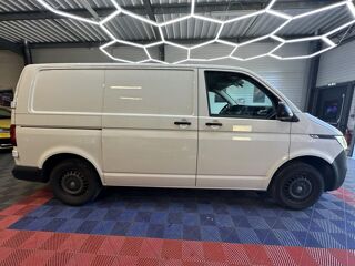 Transporter FOURGON T6 2.0 TDI 84 BLUEMOTION MITTEL 2022 occasion 33370 Artigues-pr&egrave;s-Bordeaux
