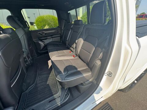 RAM 1500 CREW LIMITED NIGHT EDITION BOX 2025 2025 occasion 91830 Le Coudray-Montceaux
