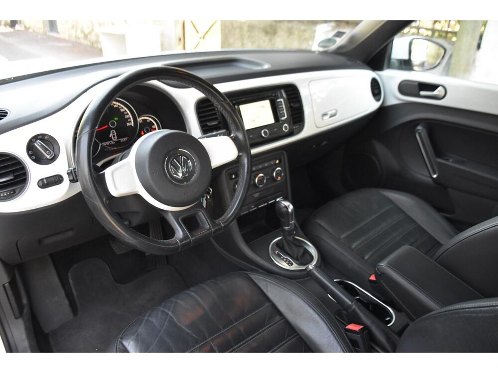 COCCINELLE II Coccinelle Cabriolet 1.4 16V TSI - 160 - BV DSG 7 COCCINELLE 2013 occasion 06250 Mougins