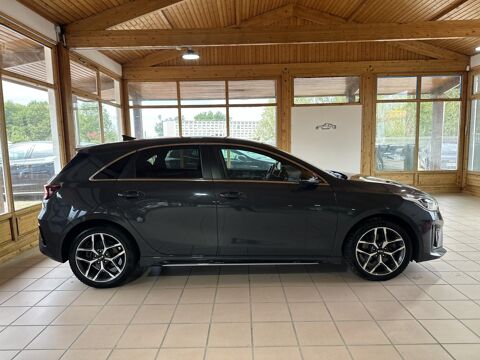 Ceed 1.6 CRDi 136 GT Line Camera de recul CarPlay Kit main libre 2020 occasion 33700 M&eacute;rignac