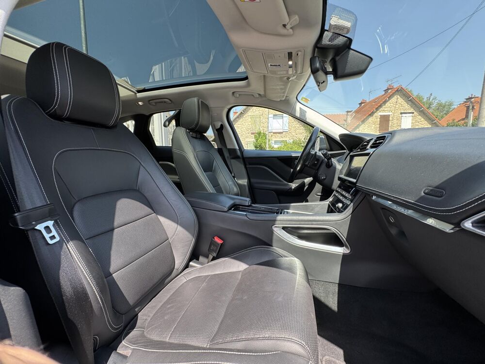 F-PACE 3.0 D V6 - 300 - BVA - Stop/Start - AWD R-Sport / GARANTIE / 2016 occasion 78300 Poissy