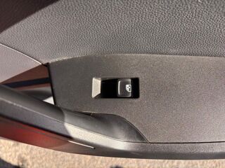 Arona 1.0 EcoTSI - 95 S&S Urban gps + clim + camera AR + Radar AR 2021 occasion 19100 Brive-la-Gaillarde
