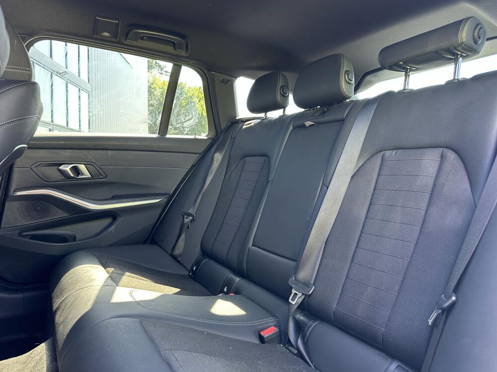 S&eacute;rie 3 330e Touring - BVA TOURING G21 LCI Business Design PHASE 2 2023 occasion 33450 Montussan